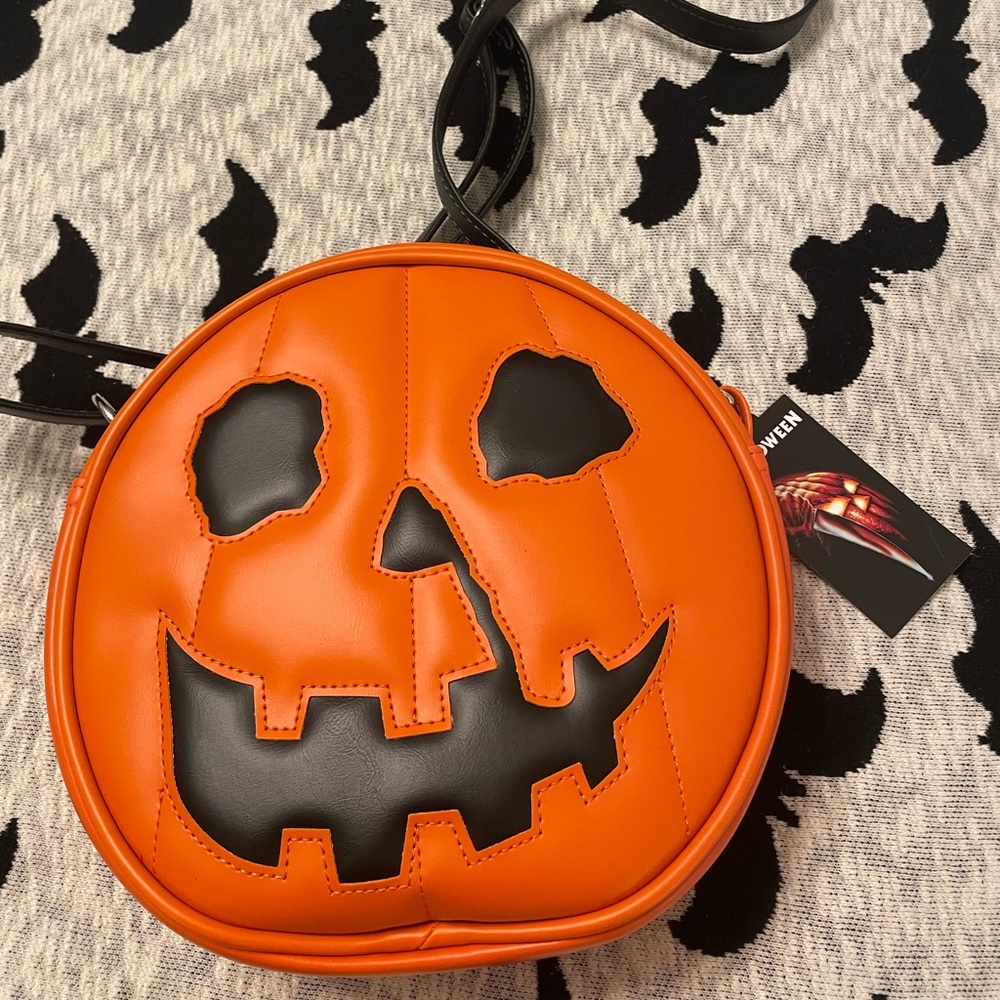 HALLOWEEN 1978 PUMPKIN PURSE (NWT)